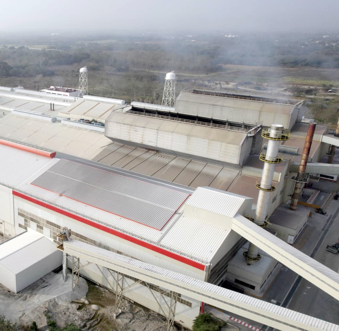 Industria con ventilación por gravedad para un rendimiento óptimo